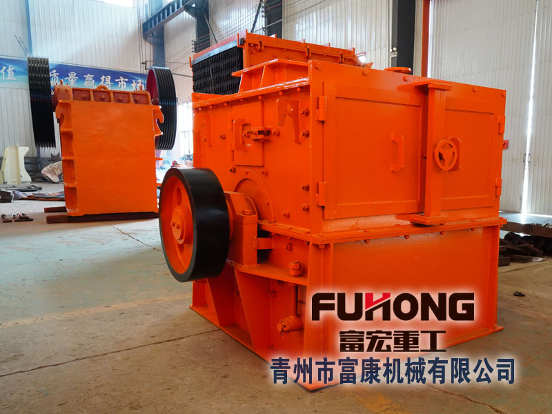 青石破碎機都有哪些？青石破碎成套生產(chǎn)線設備如何配置？